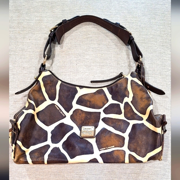 Dooney & Bourke Handbags - Dooney & Bourke Giraffe Print Large Handbag Unusual Style